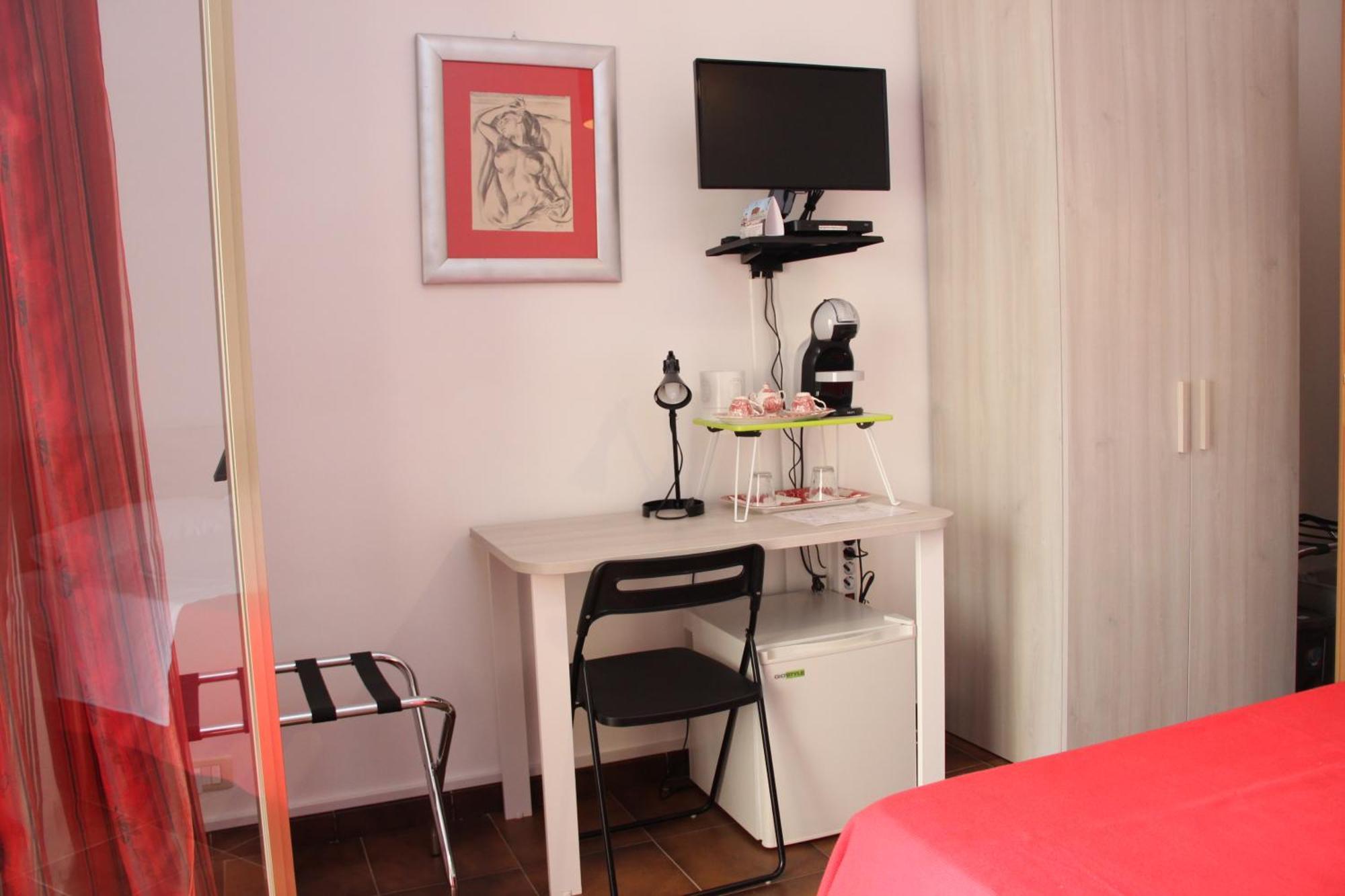 B&B Villa Adriana Сан-Леоне Экстерьер фото